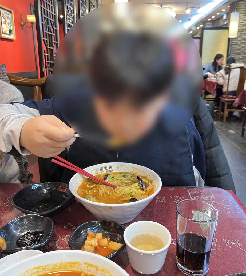 경주시 황성동 가족 짜장면과 짬뽕 한그릇