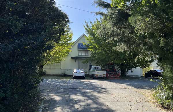 멈춰선 역사, 폐역 건천역에서 만난 소박한 풍경